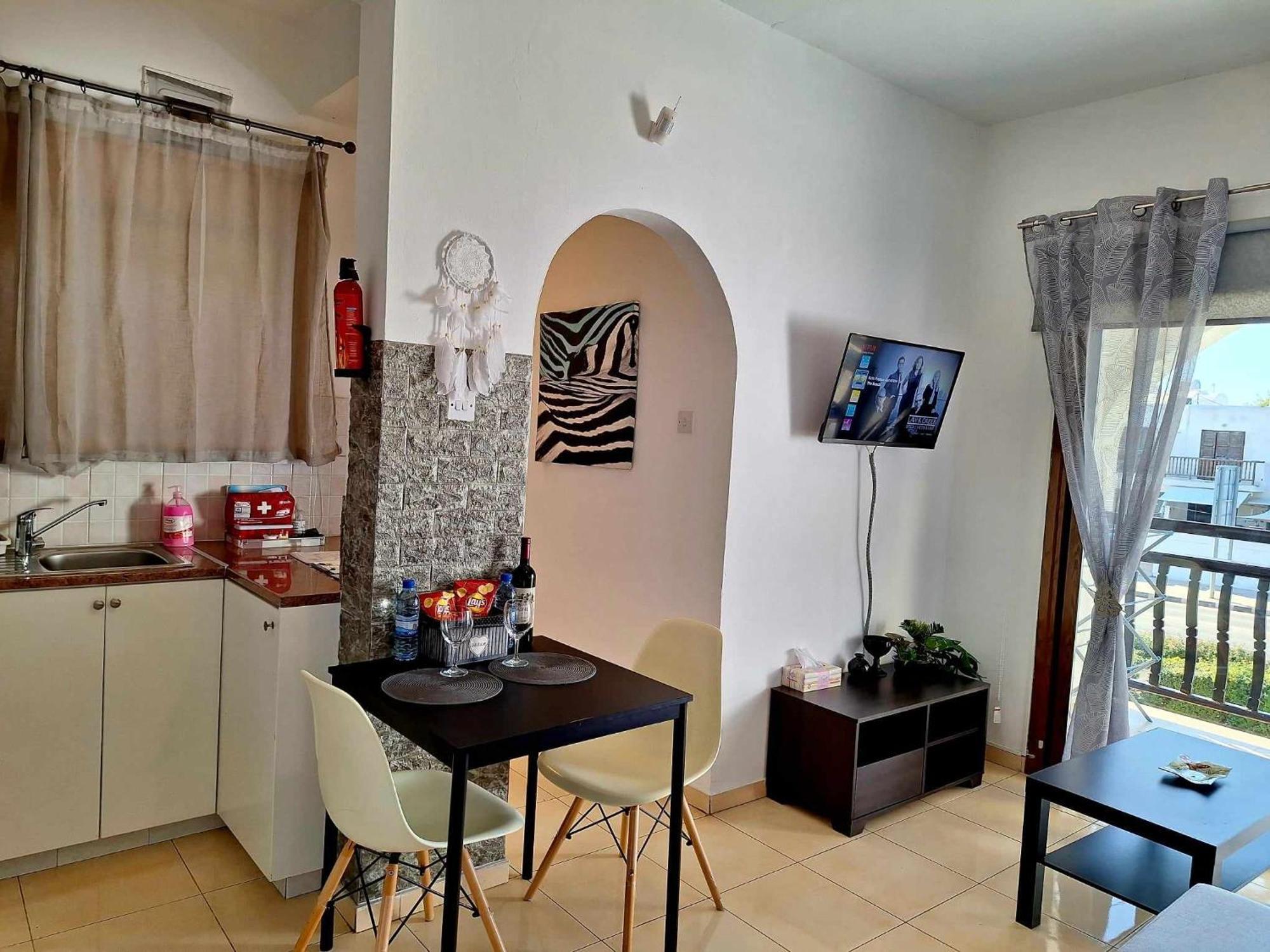 Kato Paphos Apt 400M To The Beach Exterior foto